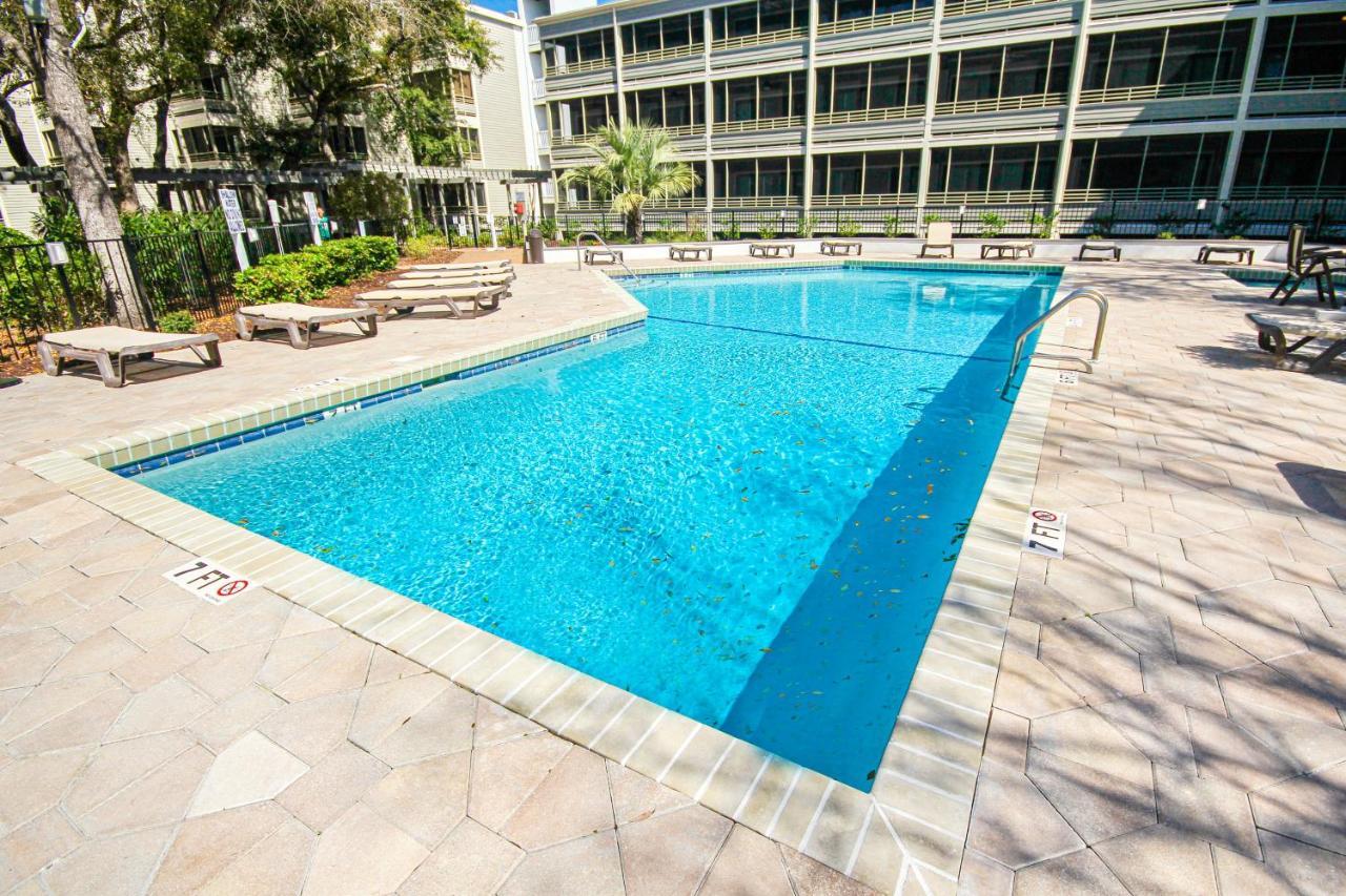 Lodge By The Sea & Fox Lodge Миртл-Бич Экстерьер фото